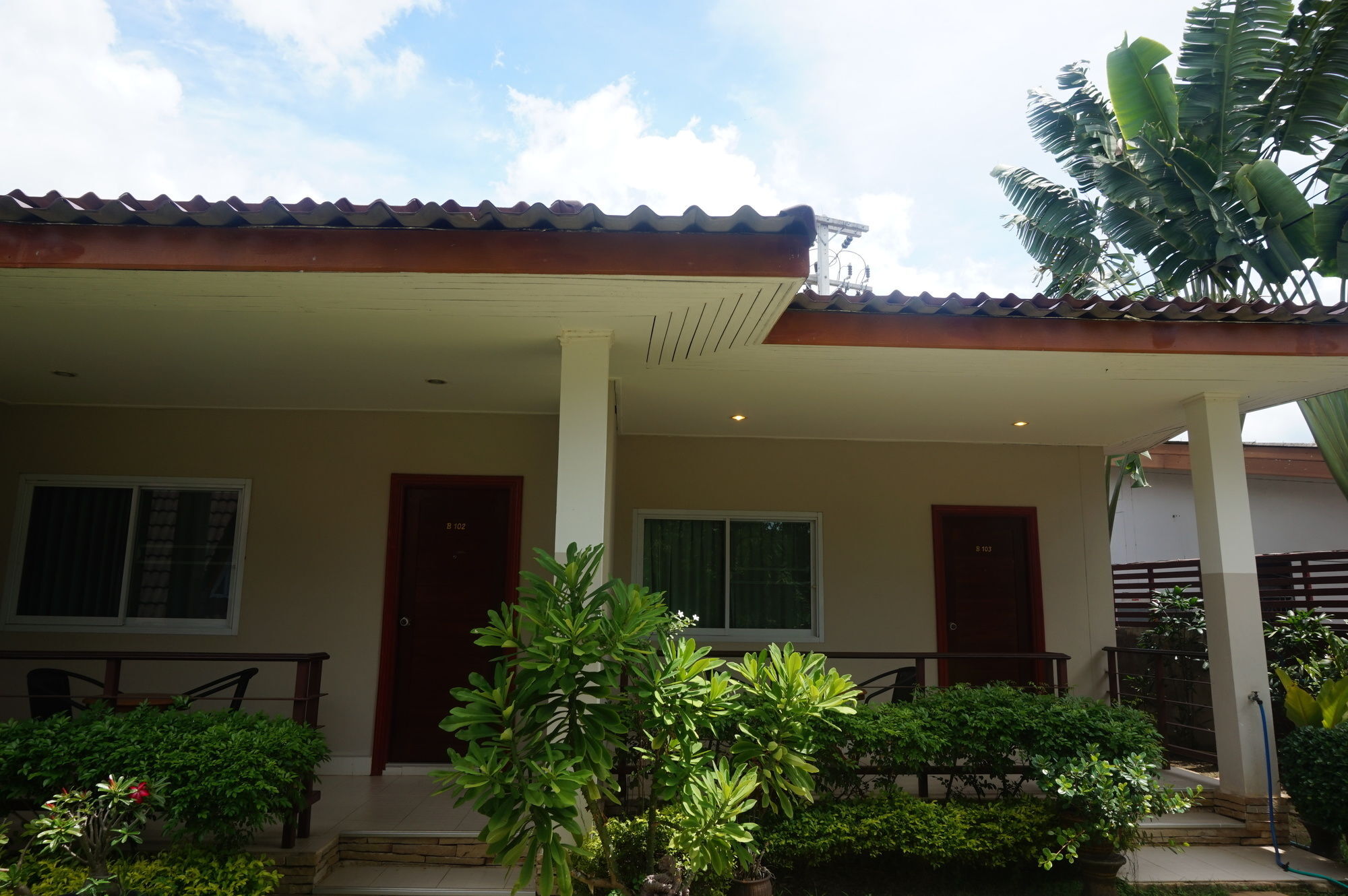 The Park Nangrong Resort Ngoại thất bức ảnh